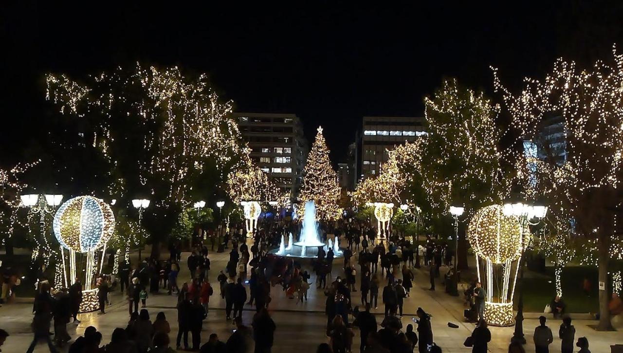 Parthenon And Syntagma Square View Apartment Athene Buitenkant foto