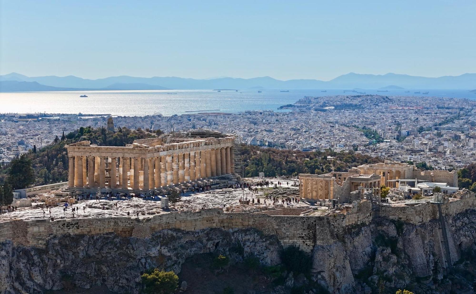 Parthenon And Syntagma Square View Apartment Athene Buitenkant foto
